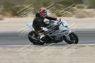 media/Nov-15-2025-Race Pace (Sat) [[8de605a2d8]]/Verified Riders/Turn 8 Inside (935am)/